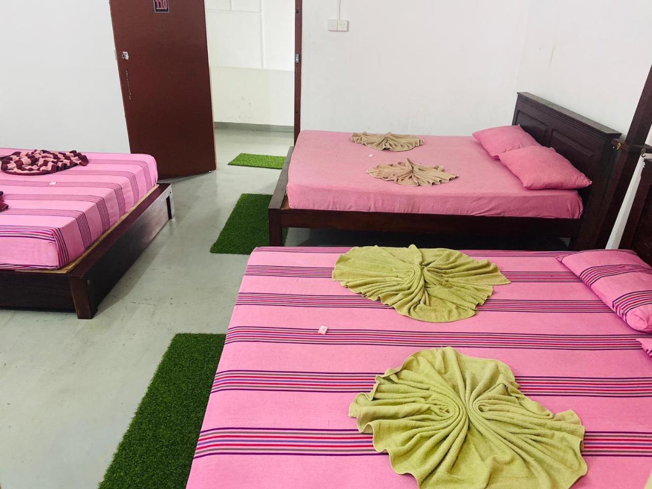 Relax On Plus Hotel 可倫坡 外观 照片
